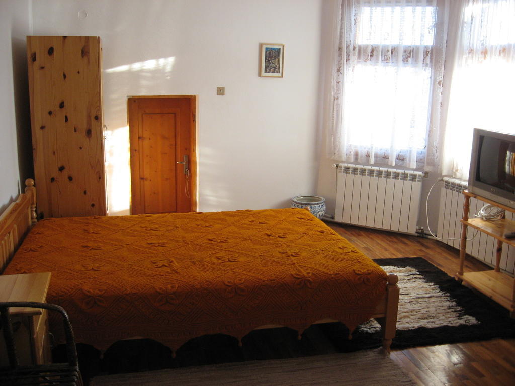 Guest House Astra Arbanasi Δωμάτιο φωτογραφία